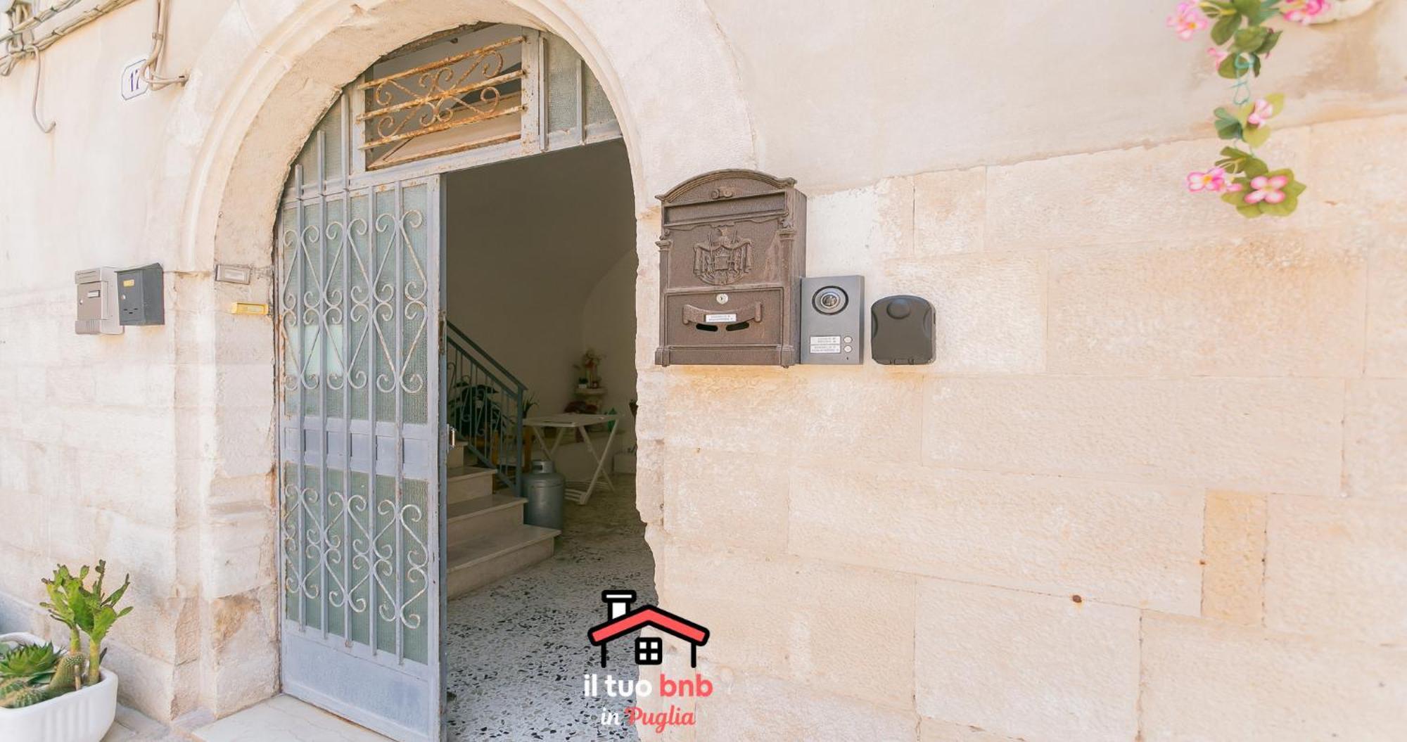 Casa Bianca Bnb,Big Terrace,10 Min Airport Beaches Bitonto Exterior photo