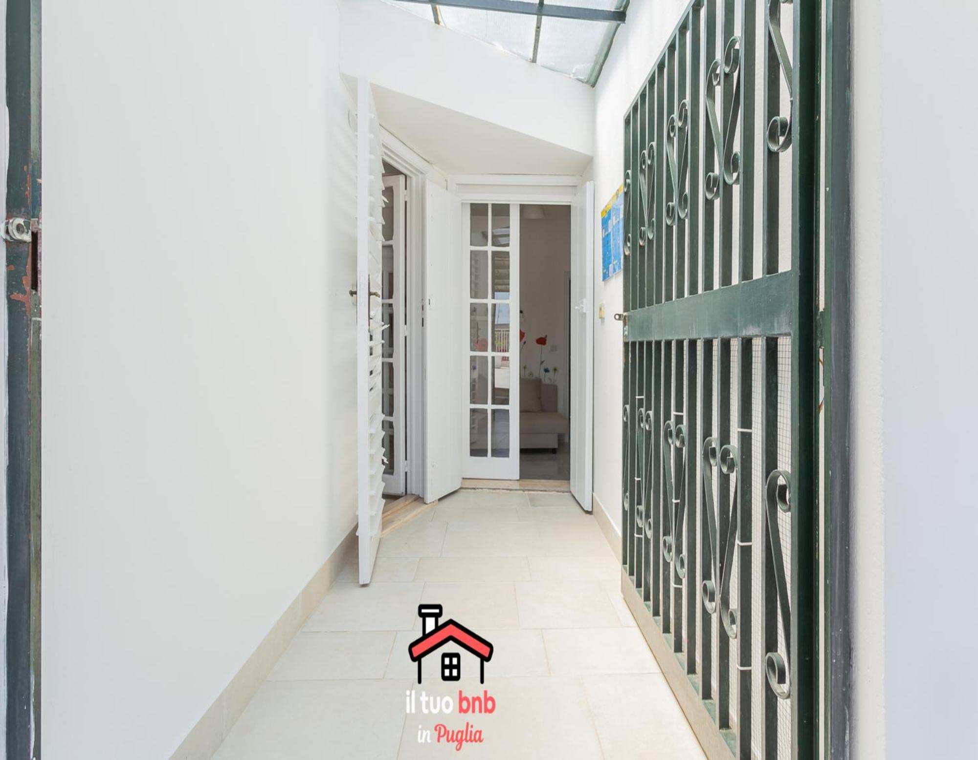 Casa Bianca Bnb,Big Terrace,10 Min Airport Beaches Bitonto Exterior photo
