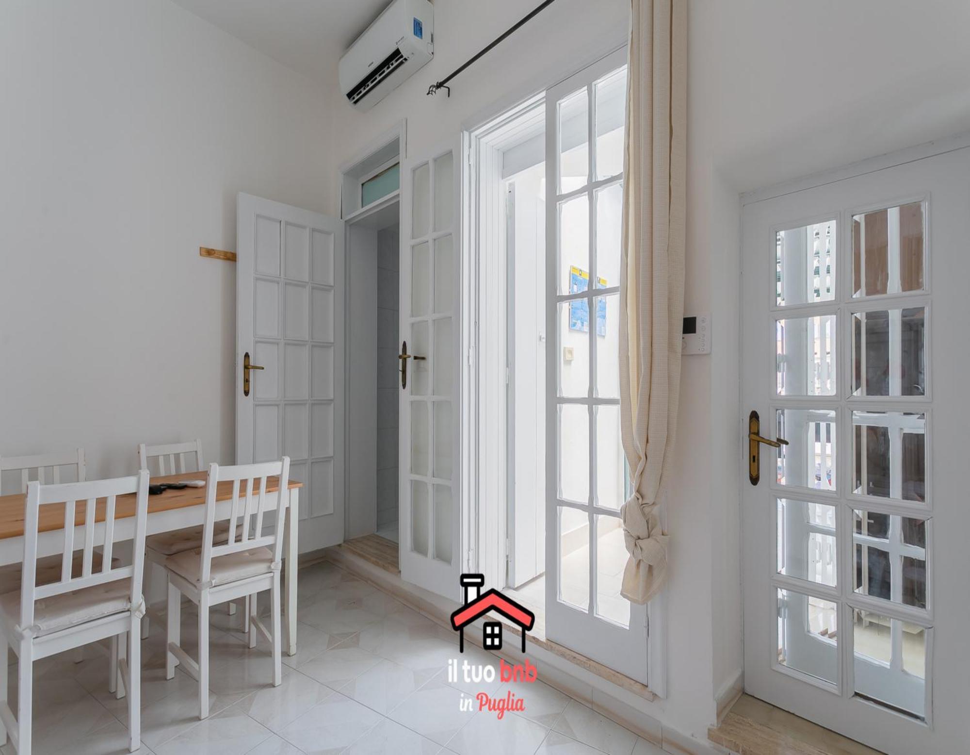 Casa Bianca Bnb,Big Terrace,10 Min Airport Beaches Bitonto Exterior photo